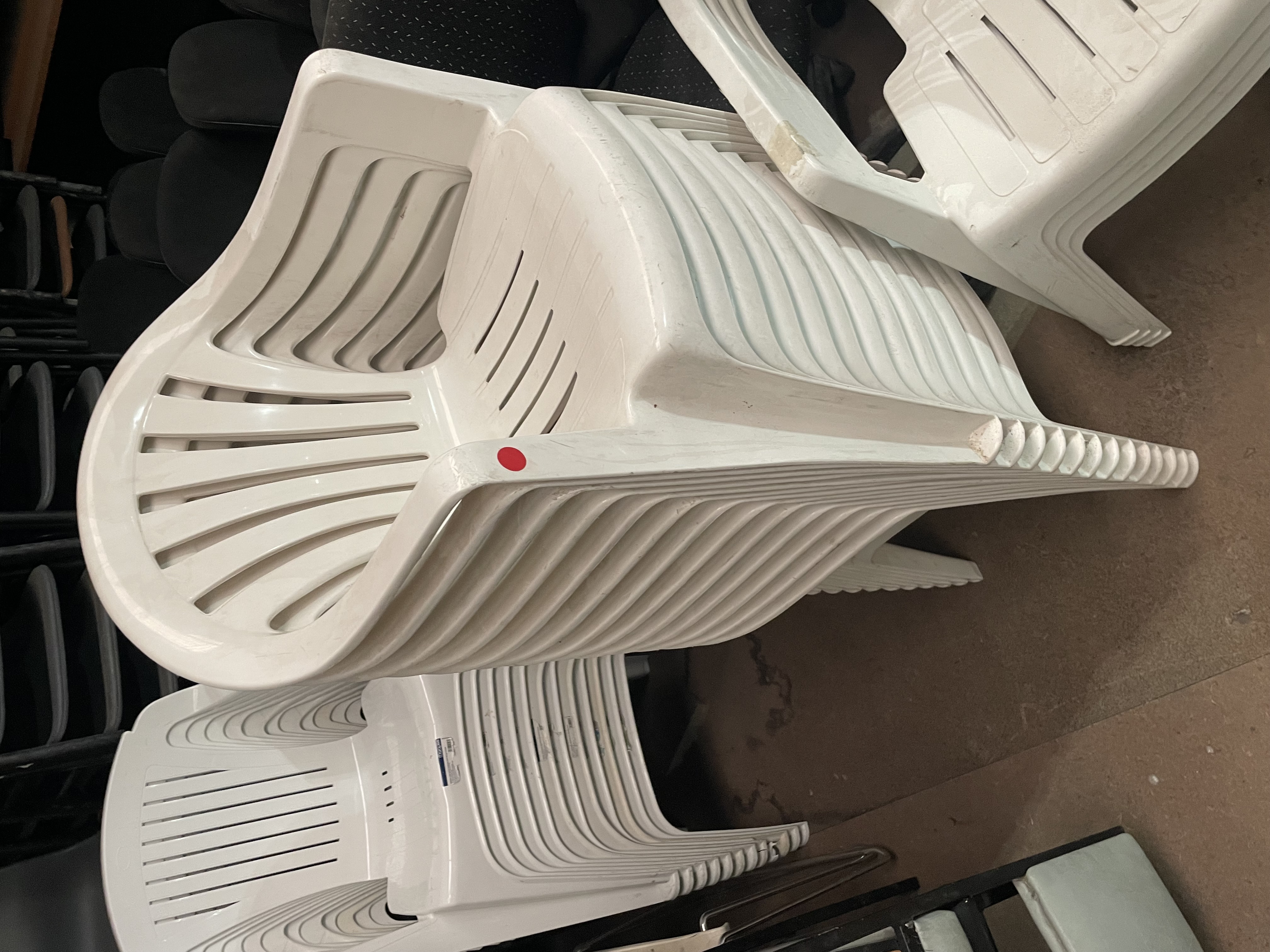 White Plastic Stackable Chairs