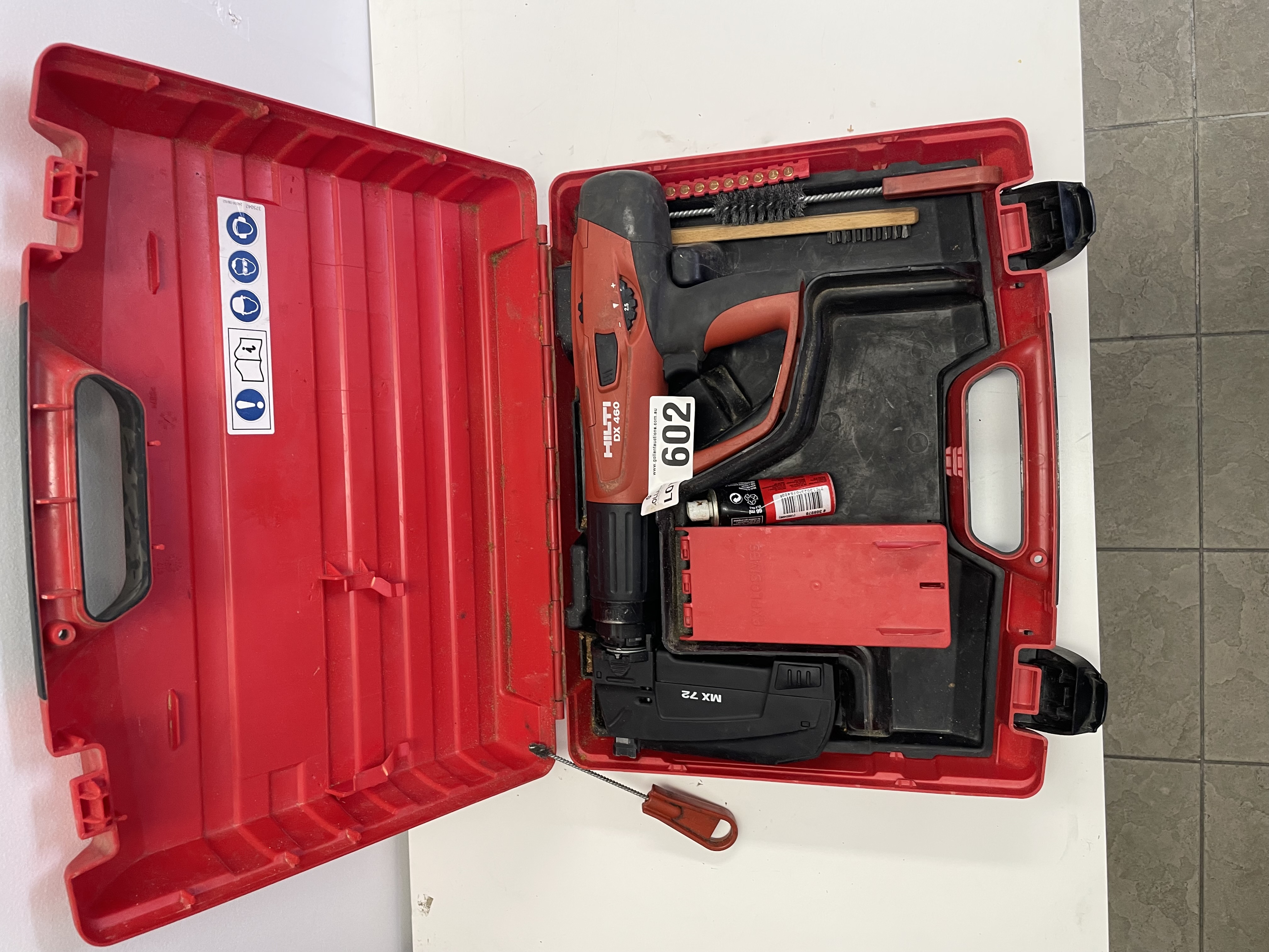 Hilti DX 460 Powder-Actuated Fastening Tool